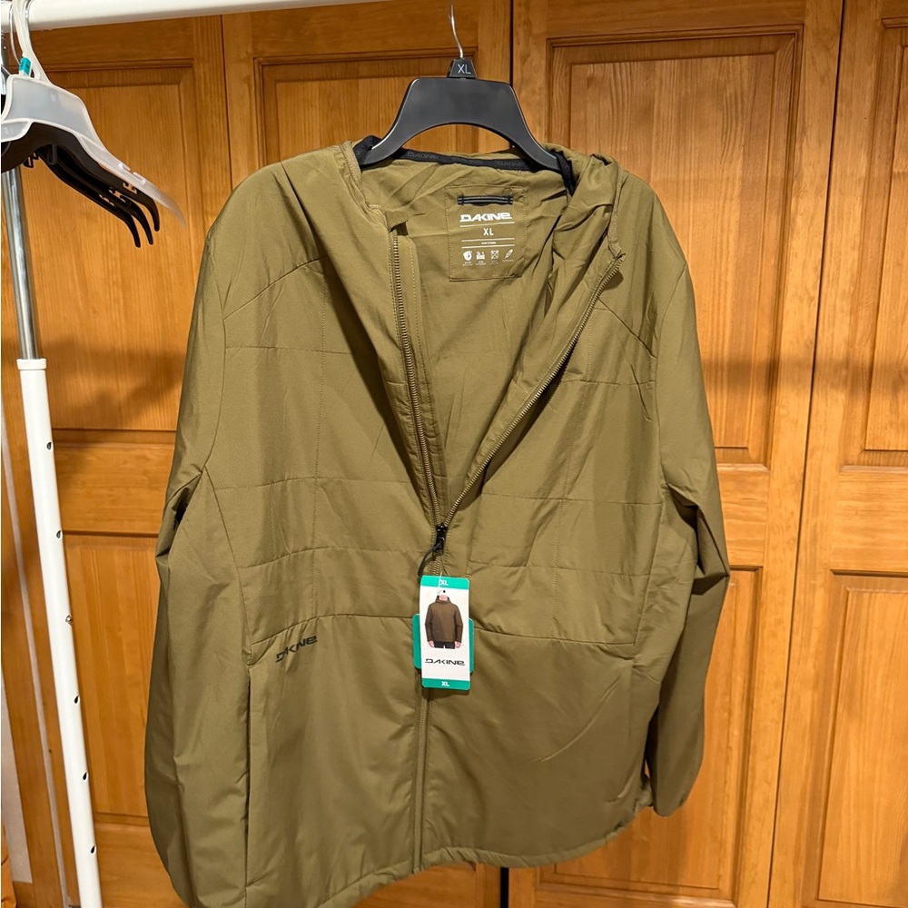 NWT Dakine Men's Hooded Active Jacket Olive Green XL Lightweight Water Resistant
